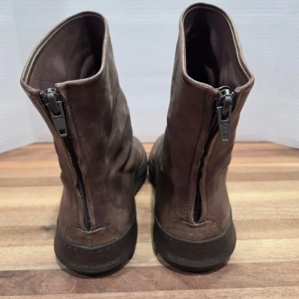 The Last Conspiracy Back Zip Boots Women's 39 Taupe Leather Slouchy Ankle Boot